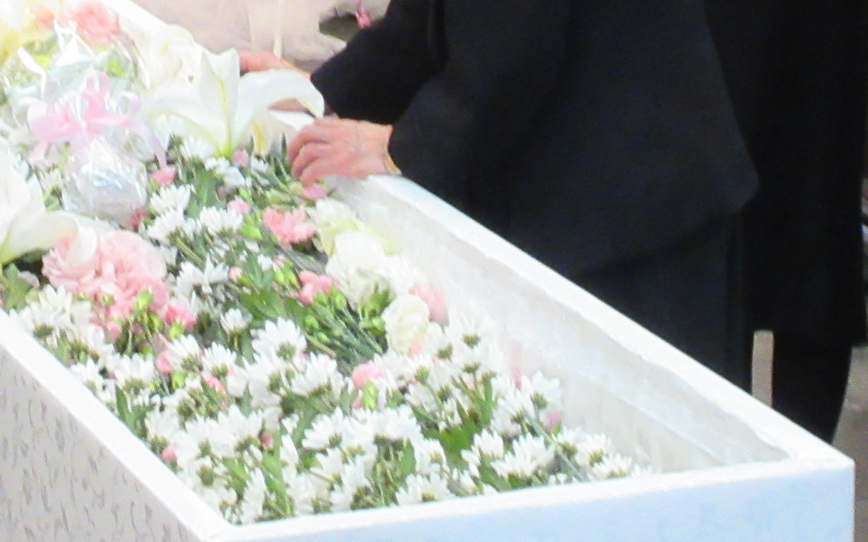 お花いっぱいでゆっくりお別れ
